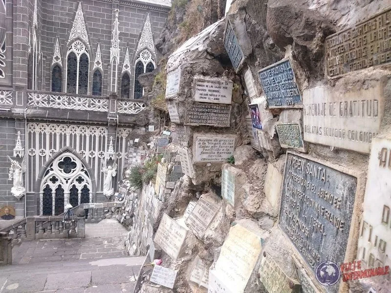 Plaques of thanks